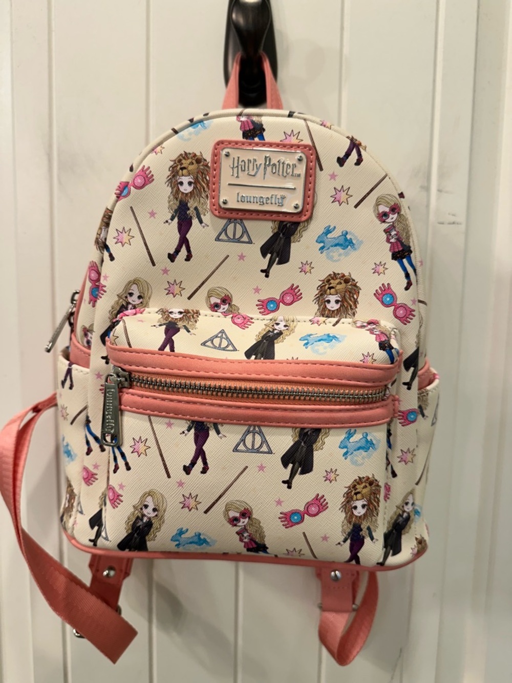 Harry Potter Loungefly Backpack - Luna Lovegood Character Print NWOT Whimsical